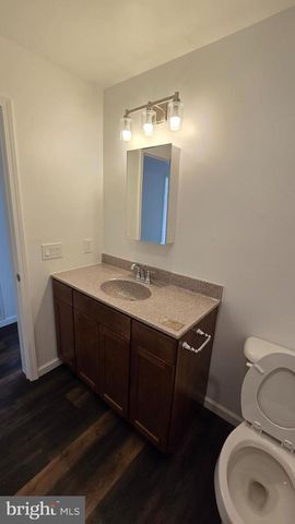 653 WEYMOUTH RD, Buena, NJ 08310