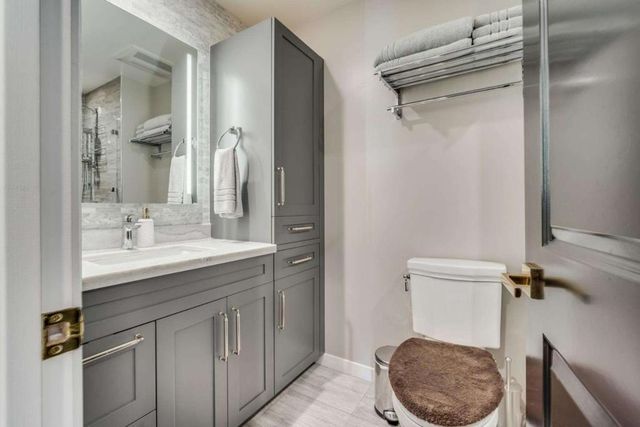 208 N Lake Merced 4F, San Francisco, CA 94132