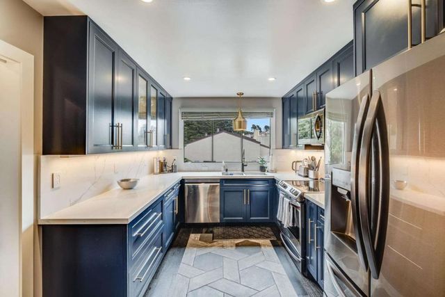 208 N Lake Merced 4F, San Francisco, CA 94132