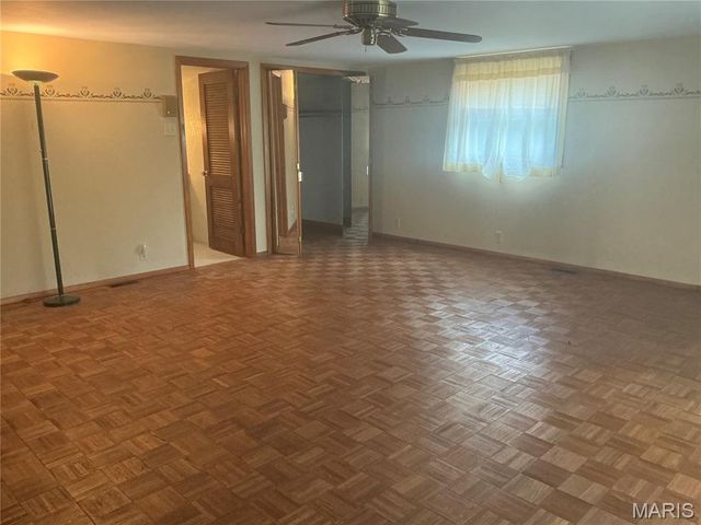 211 Edgar Street, Gillespie, IL 62033