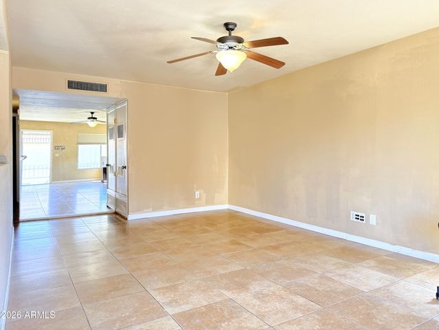 5625 S ADMIRALTY Court E E, Tempe, AZ 85283