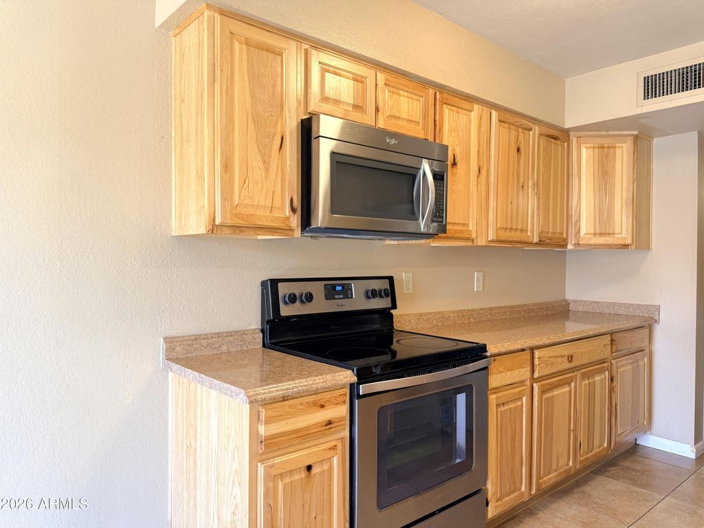 5625 S ADMIRALTY Court E E, Tempe, AZ 85283 — photo 5