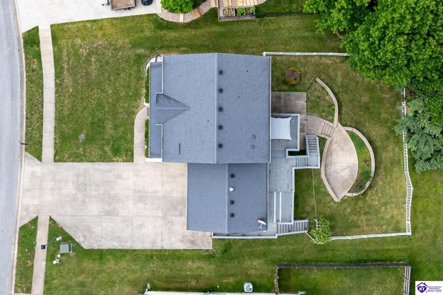 633 Wind Brook Drive, Elizabethtown, KY 42701