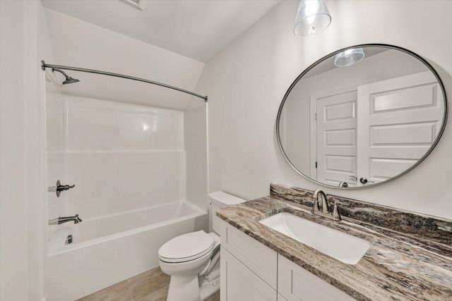 5007 Claremont CIR, Roanoke, VA 24014