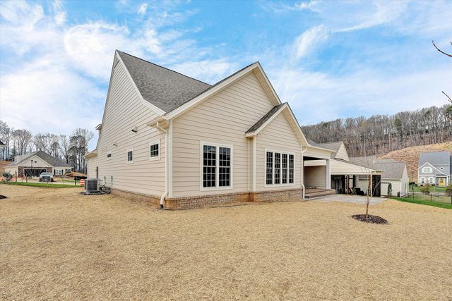 5007 Claremont CIR, Roanoke, VA 24014