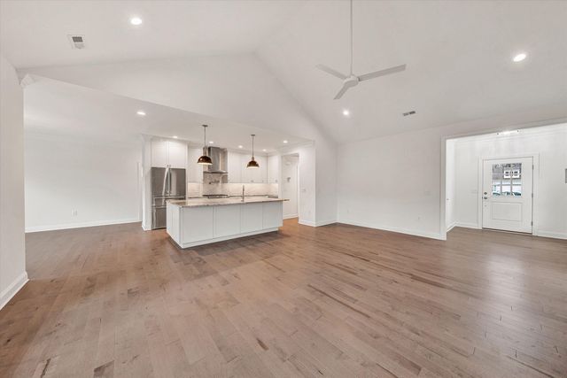 5007 Claremont CIR, Roanoke, VA 24014