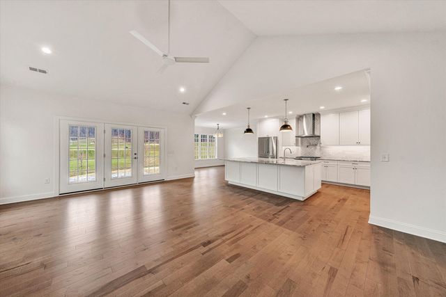 5007 Claremont CIR, Roanoke, VA 24014