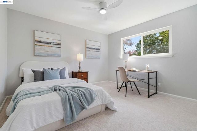 7738 Fairoaks Dr, Pleasanton, CA 94588