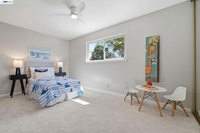 7738 Fairoaks Dr, Pleasanton, CA 94588