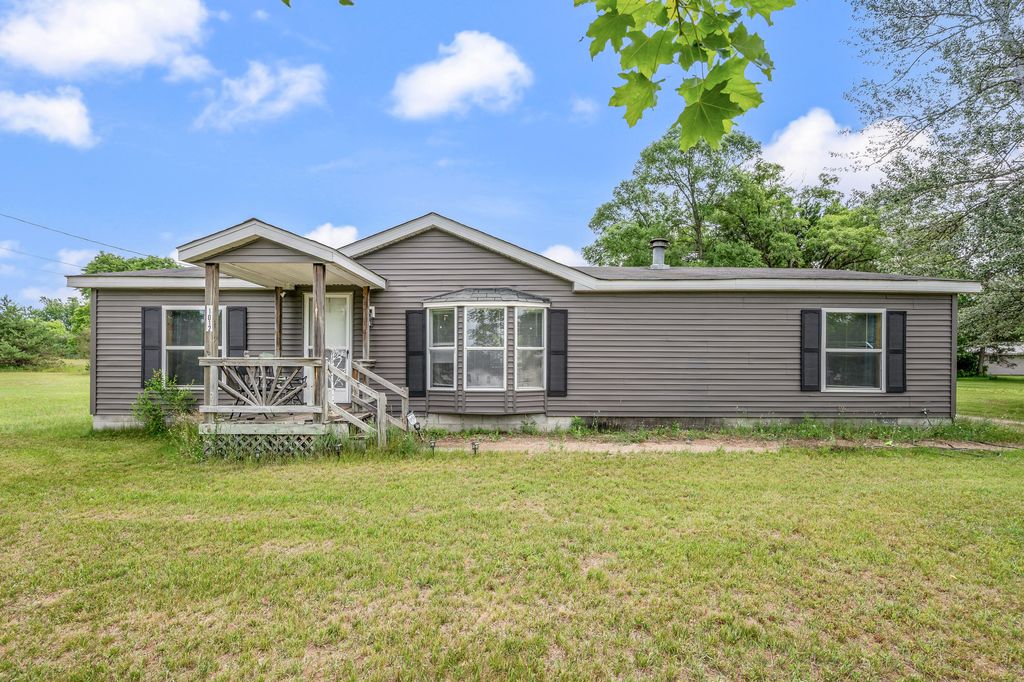 1012 Henderson Street, Big Rapids, MI 49307