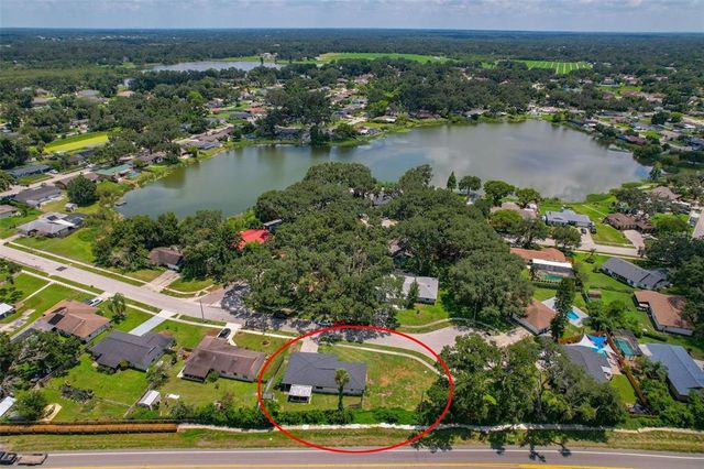 704 QUEENS COURT, Seffner, FL 33584