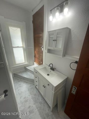 1836 Finch Street, Toledo, OH 43609