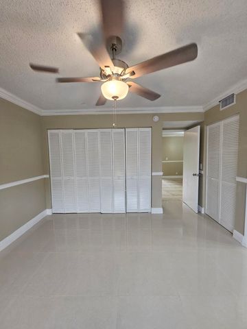 1421 WINDORAH Way A, West Palm Beach, FL 33411