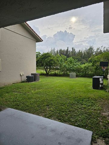 1421 WINDORAH Way A, West Palm Beach, FL 33411