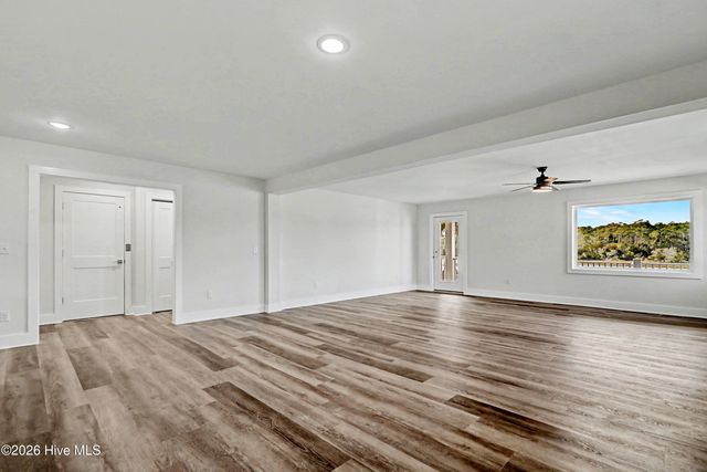 102 SW Yacht Drive, Oak Island, NC 28465