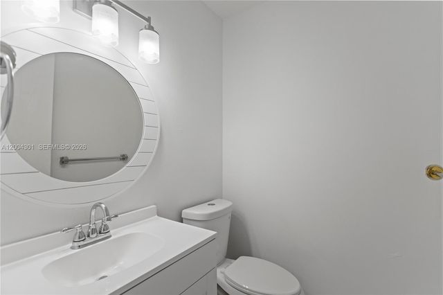 6745 NW 169th St G, Hialeah, FL 33015