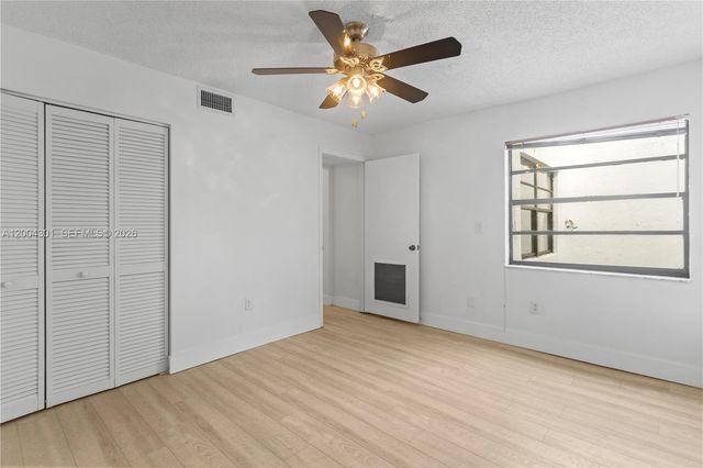 6745 NW 169th St G, Hialeah, FL 33015