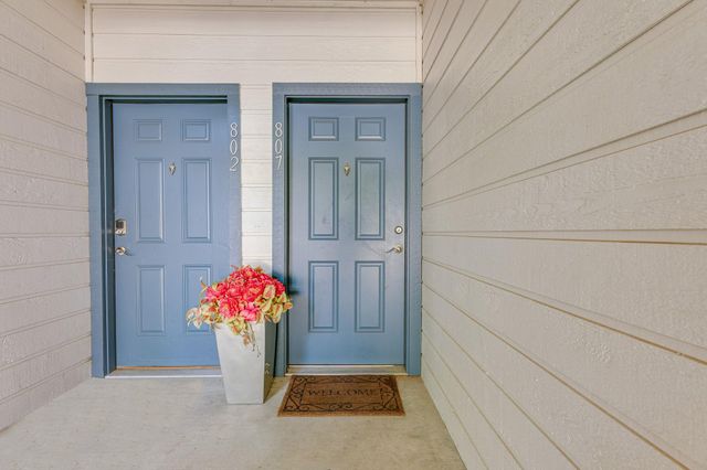 6000 Shepherd Mountain CV 807, Austin, TX 78730