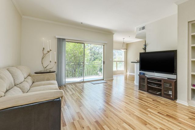 6000 Shepherd Mountain CV 807, Austin, TX 78730