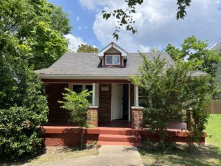 2328 Batavia St, Nashville, TN 37208