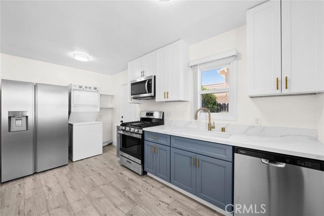 1612 Orange Ave, Costa Mesa, CA 92627