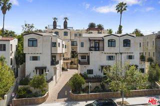 738 Parkman Avenue, Los Angeles, CA 90026