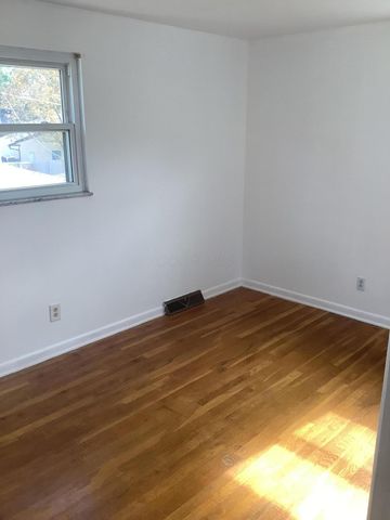 1624 Miltwood Road, Columbus, OH 43227