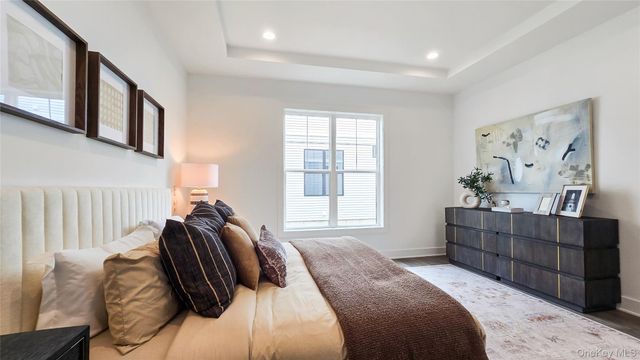 2077 Summit Loop 102, Carmel, NY 10512