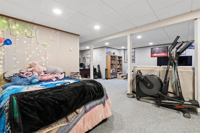 19 Flintlock Drive, Shirley, NY 11967