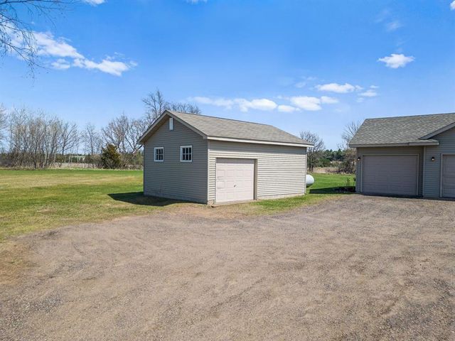 919 189th Avenue, New Richmond, WI 54017