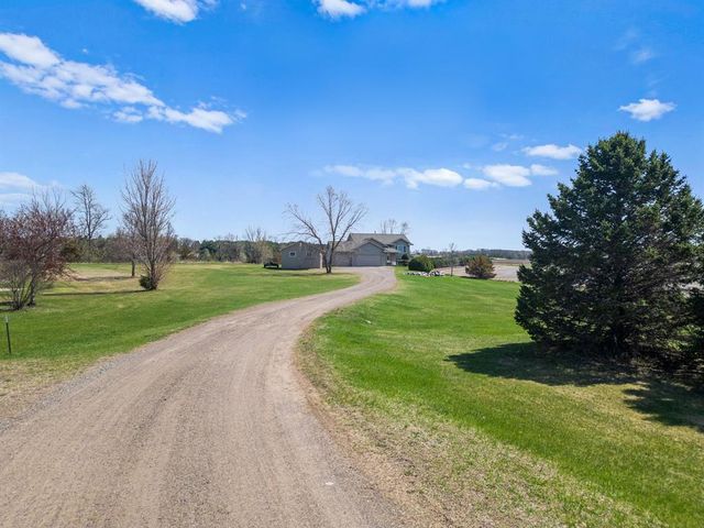 919 189th Avenue, New Richmond, WI 54017
