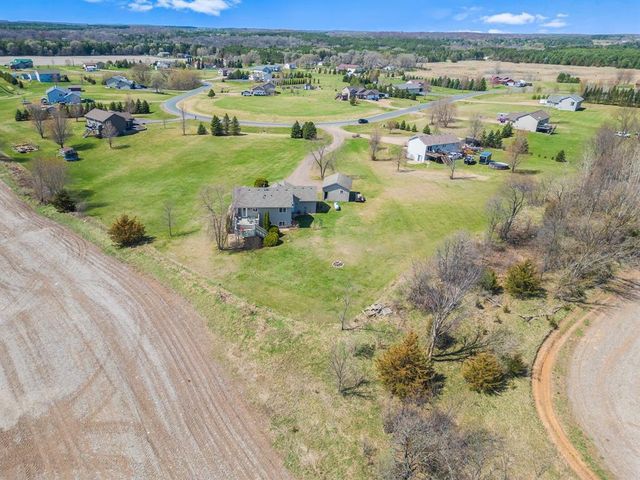 919 189th Avenue, New Richmond, WI 54017