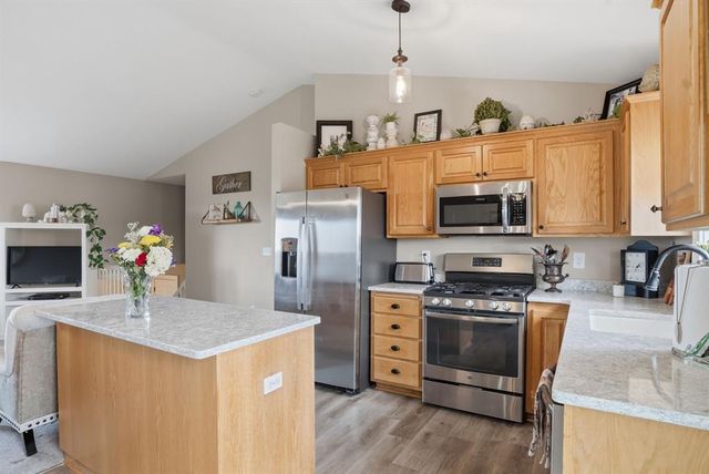 919 189th Avenue, New Richmond, WI 54017