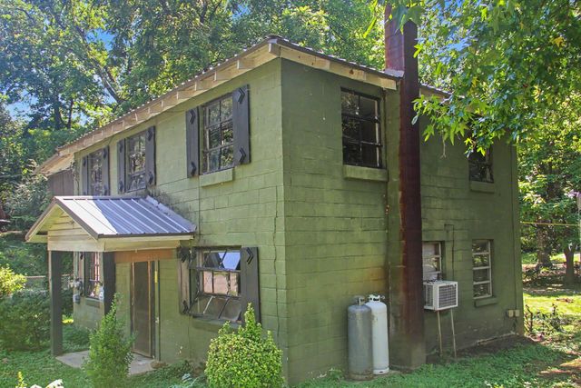 231 Claire Street, Rossville, GA 30741