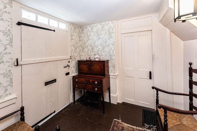 994 Main Street, Haverhill, MA 01830