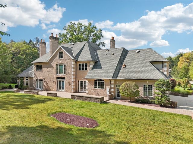 4166 State Route 158, Wilmington Twp, PA 16142