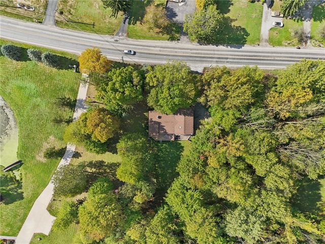 4166 State Route 158, Wilmington Twp, PA 16142