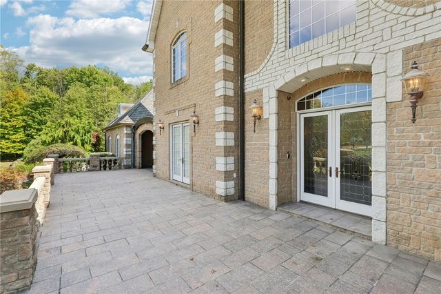 4166 State Route 158, Wilmington Twp, PA 16142