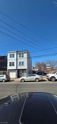 403 S 10Th St, Newark City, NJ 07103