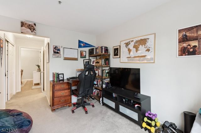 1634 Waterford Dr 1634, Edison Twp., NJ 08817