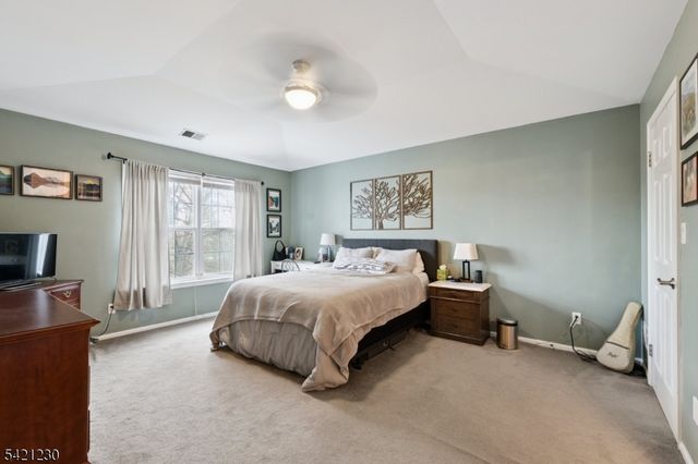 1634 Waterford Dr 1634, Edison Twp., NJ 08817