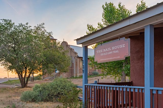139 Old Lamy Trail, Lamy, NM 87540