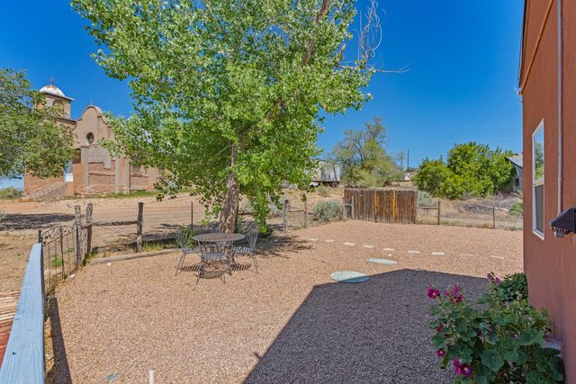 139 Old Lamy Trail, Lamy, NM 87540