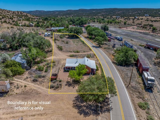 139 Old Lamy Trail, Lamy, NM 87540