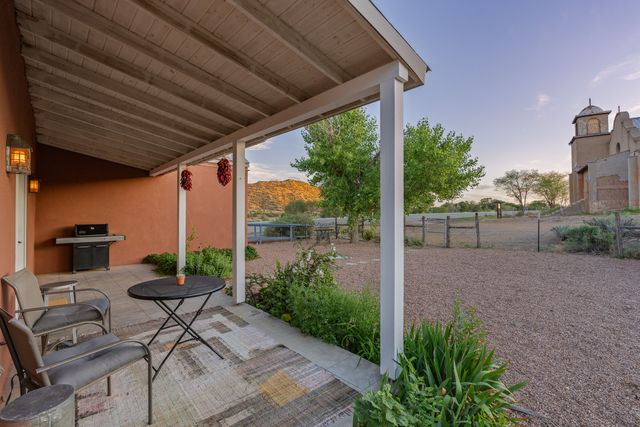 139 Old Lamy Trail, Lamy, NM 87540