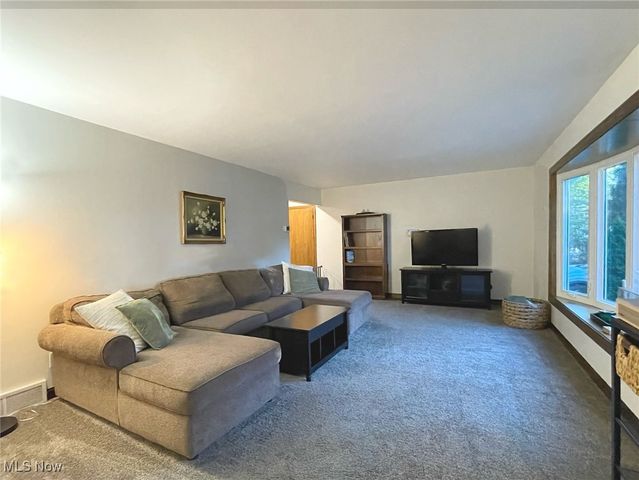 3861 Klein Avenue, Stow, OH 44224