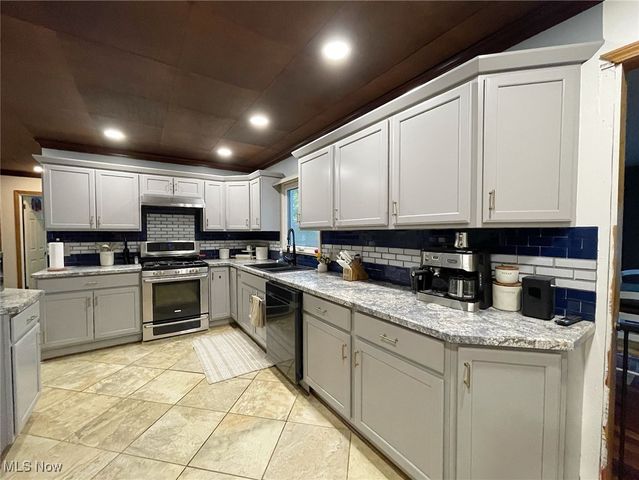 3861 Klein Avenue, Stow, OH 44224