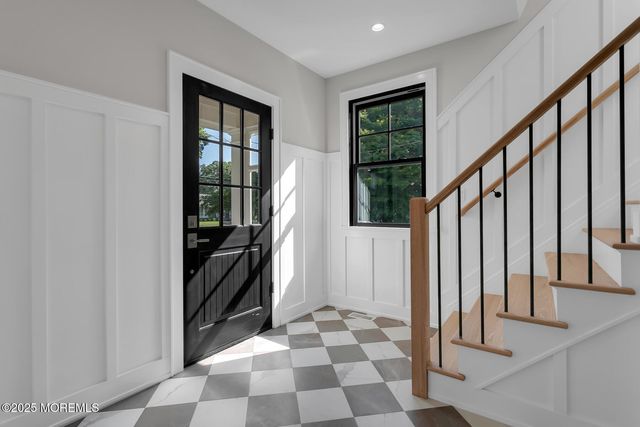 121 Black Point Road, Rumson, NJ 07760