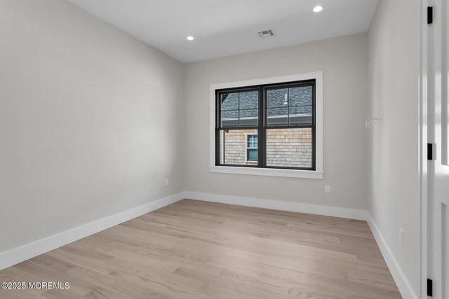 121 Black Point Road, Rumson, NJ 07760