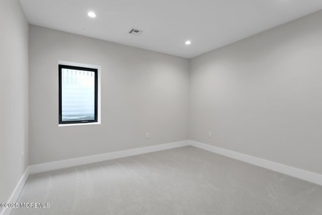 121 Black Point Road, Rumson, NJ 07760